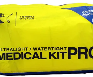 Adventure Medical Kits 01000186 Ultralight / Watertight Medical Kit Pro First Aid Watertight Yellow