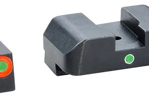 AmeriGlo GL201 i-Dot Sight set for Glock  Black | Green Tritium with Orange Outline Front Sight Green Tritium i-Dot Rear Sight