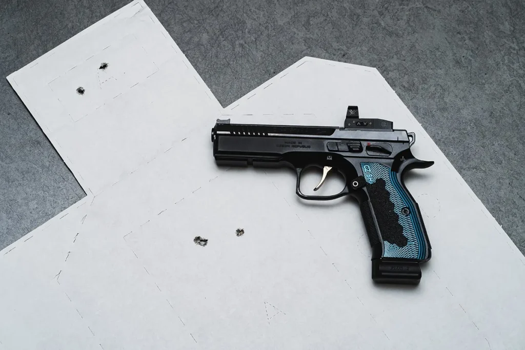 Pistol Mounted Red Dot Sight