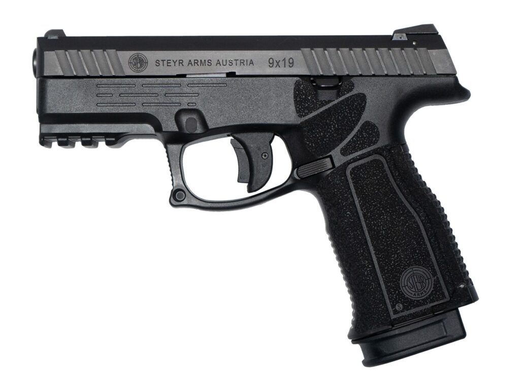 A picture of 0007974 steyr arms m9 a2 mf medium frame 9mm 17rd striker fired pistol with USA Gun Store