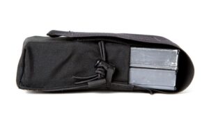 A picture of 0008928 blue force gear double m4 mag pouch classic style with flap with USA Gun Store