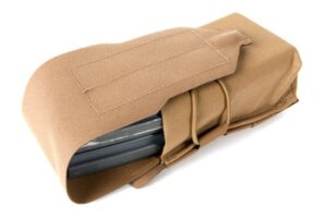 A picture of 0008930 blue force gear double m4 mag pouch classic style with flap with USA Gun Store