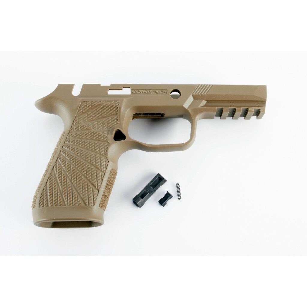 A picture of https3A2F2Fmedia.chattanoogashooting.com2Fimages2Fproduct2FWC320CMT2FWC320CMT 1 with USA Gun Store