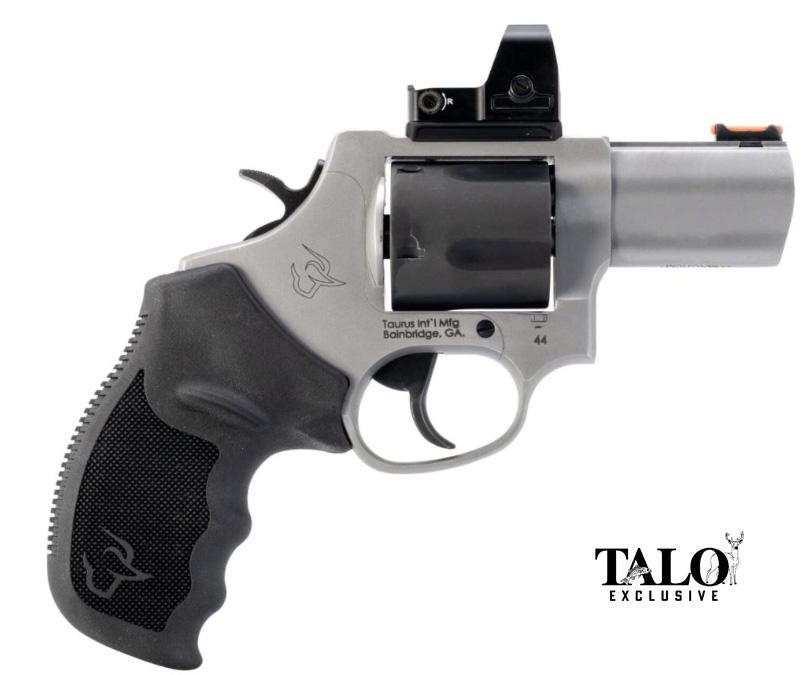 A picture of 1009348 1 with USA Gun Store