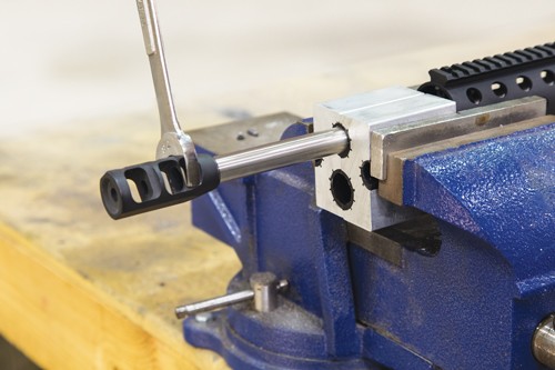 A picture of 672286 vise ar break action 1 with USA Gun Store