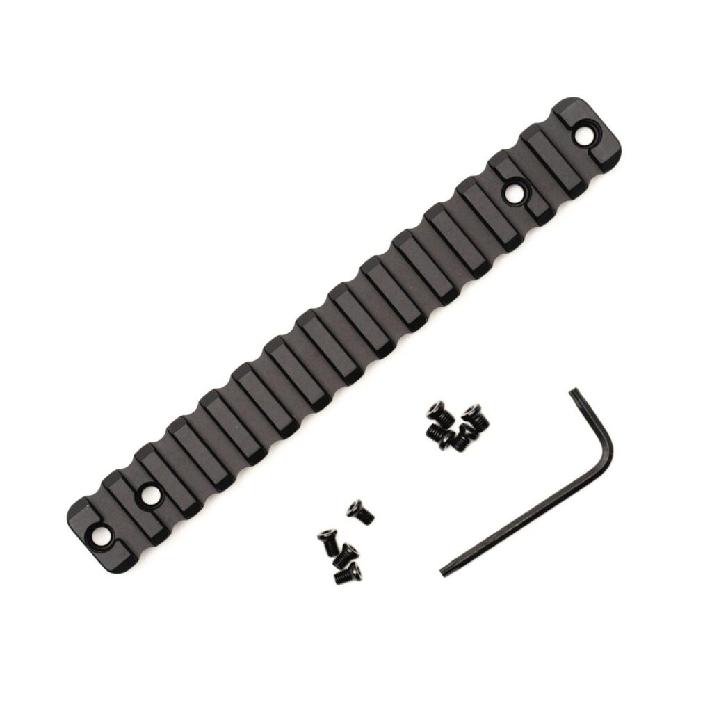 A picture of https3A2F2Fmedia.chattanoogashooting.com2Fimages2Fproduct2FAH419ISRR700LA20FS2FAH419ISRR700LA20FS 1 with USA Gun Store