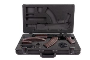 A picture of 0013296 arsenal sam7k ak pistol 762x39mm plum us furniture 30rd mag hard case with USA Gun Store
